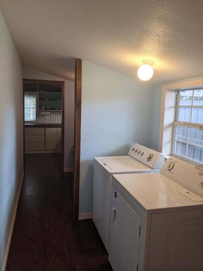Bunkhouse Farm Stay Fort White Экстерьер фото